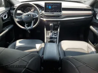 2025 Jeep Compass Trailhawk с VIN 3C4NJDDN6ST522993, выставлен на аукционе Copart как лот 62608575 с пробегом 9 714 миль миль и Чистый • Clean title. История ставок и продаж доступна на DreamBid. Изображение 8.