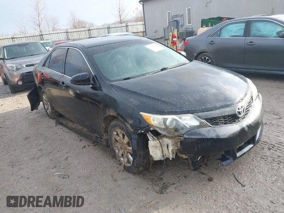 2012 Toyota Camry L with VIN 4T1BF1FK7CU125950, listed as a IAAI auction lot 41657023 with 202,057 mi miles. Bid and sale history available at carsss.com. Image 1.