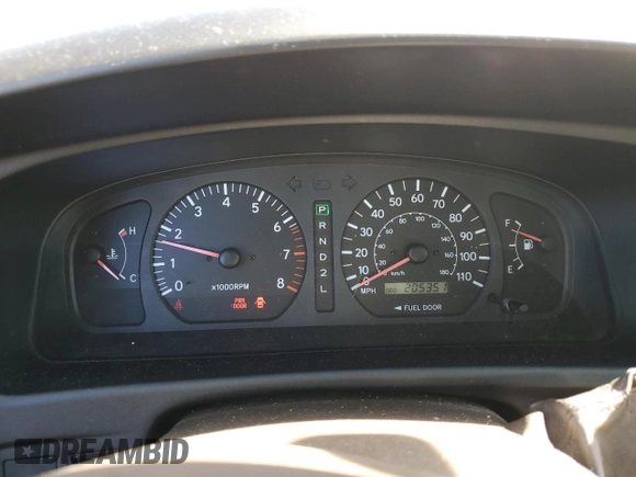 2000 Toyota Sienna LE with VIN 4T3ZF13C1YU288572, listed as a Copart auction lot 46656064 with 205,351 mi miles and Non Repairable. Bid and sale history available at DreamBid. Image 9.
