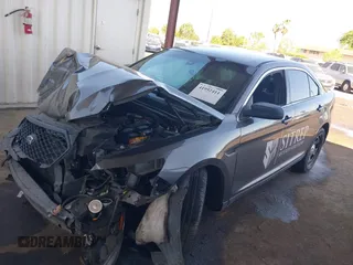 2015 Ford Police Interceptor с VIN 1FAHP2MK6FG175977, выставлен на аукционе IAAI как лот 41992411 с пробегом 157 029 миль миль и . История ставок и продаж доступна на DreamBid. Изображение 2.