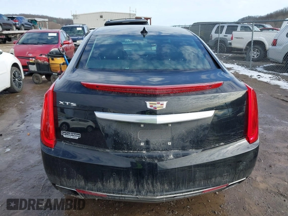2017 Cadillac XTS Luxury z VIN 2G61M5S36H9111282, wystawiony jako IAAI lot #41107706 z przebiegiem 136 286 mil mil oraz . Historia ofert i sprzedaży dostępna na DreamBid. Obrazek 17.