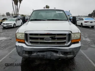 2003 Ford F-350 XL with VIN 1FTSW30F63EB07672, listed as a Copart auction lot 44244575 with 243,624 mi miles and Salvage Title. Bid and sale history available at DreamBid. Image 5.
