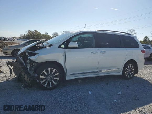 2020 Toyota Sienna XLE with VIN 5TDDZ3DC8LS244302, listed as a Copart auction lot 47581475 with 72,956 mi miles and Non Repairable. Bid and sale history available at carsss.com. Image 1.