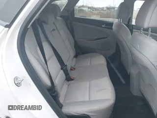 2017 Hyundai Tucson SE with VIN KM8J23A49HU297707, listed as a IAAI auction lot 41257353 with 164,687 mi miles. Bid and sale history available at carsss.com. Image 8.