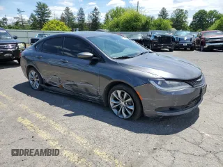 2015 Chrysler 200 S с VIN 1C3CCCBB1FN731296, выставлен на аукционе Copart как лот 57788935 с пробегом 203 236 миль миль и Списание • Salvage title. История ставок и продаж доступна на DreamBid. Изображение 4.