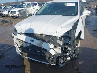 2014 Ford Fusion SE with VIN 3FA6P0H70ER312212, listed as a IAAI auction lot 41654172 with 122,744 mi miles. Bid and sale history available at carsss.com. Image 6.