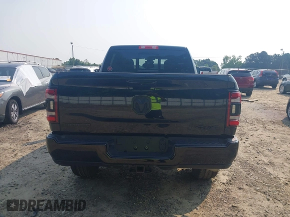 2024 Ram 2500 Big Horn with VIN 3C6UR5DL3RG269750, listed as a IAAI auction lot 42393351 with 12,442 mi miles and . Bid and sale history available at DreamBid. Image 16.