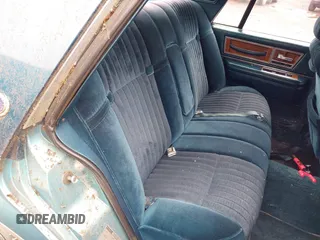 1982 Lincoln Continental with VIN 1MRBP98F1CY610073, listed as a IAAI auction lot 41953772 with 821,604 mi miles and . Bid and sale history available at DreamBid. Image 8.
