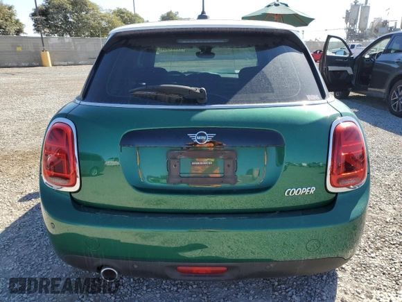 2021 MINI Hardtop 4 Door Oxford Edition с VIN WMWXU7C04M2N55158, выставлен на аукционе Copart как лот 79089084 с пробегом 50 102 миль миль и Списание • Salvage title. История ставок и продаж доступна на DreamBid. Изображение 6.