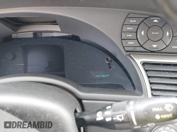 2008 Chrysler Pacifica with VIN 2A8GM78X18R608844, listed as a IAAI auction lot 41799356 with 102,382 mi miles and . Bid and sale history available at DreamBid. Image 7.