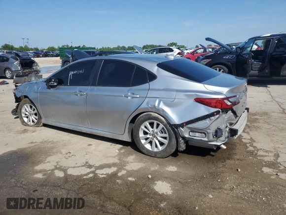 2025 Toyota Camry LE z VIN 4T1DAACK1SU529384, wystawiony jako Copart lot #56388785 z przebiegiem Nie podano mil oraz Czysty tytuł • Clean title. Historia ofert i sprzedaży dostępna na DreamBid. Obrazek 2.