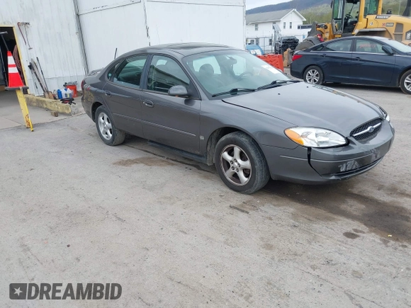 2003 Ford Taurus SES Standard with VIN 1FAFP55S63G176291, listed as a IAAI auction lot 42079514 with 173,623 mi miles. Bid and sale history available at carsss.com. Image 1.