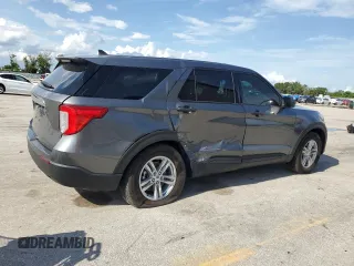 2022 Ford Explorer with VIN 1FMSK7BH1NGB77813, listed as a Copart auction lot 68870304 with 13,910 mi miles and Salvage Title. Bid and sale history available at carsss.com. Image 3.