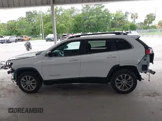 2022 Jeep Cherokee Latitude Lux z VIN 1C4PJLMXXND501689, wystawiony jako IAAI lot #42401720 z przebiegiem 34 037 mil mil oraz . Historia ofert i sprzedaży dostępna na DreamBid. Obrazek 15.