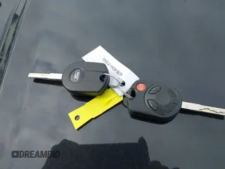 2014 Ford Escape SE с VIN 1FMCU0GX3EUC51112, выставлен на аукционе IAAI как лот 42033240 с пробегом 67 208 миль миль и . История ставок и продаж доступна на DreamBid. Изображение 11.