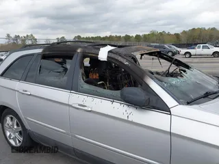 2005 Chrysler Pacifica Touring с VIN 2C8GF68485R445962, выставлен на аукционе IAAI как лот 41866498 с пробегом Не указан миль и . История ставок и продаж доступна на DreamBid. Изображение 13.