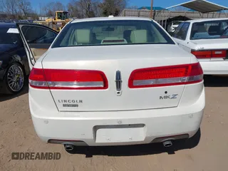 2012 Lincoln MKZ with VIN 3LNHL2GC4CR802198, listed as a IAAI auction lot 41703450 with 107,397 mi miles. Bid and sale history available at carsss.com. Image 6.