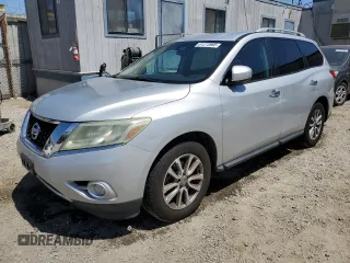 2015 Nissan Pathfinder SV z VIN 5N1AR2MN5FC652241, wystawiony jako Copart lot #61273985 z przebiegiem 215 837 mil mil oraz Czysty tytuł • Clean title. Historia ofert i sprzedaży dostępna na DreamBid. Obrazek 1.