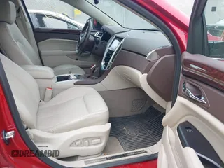 2016 Cadillac SRX Performance Collection z VIN 3GYFNCE39GS504754, wystawiony jako IAAI lot #42290812 z przebiegiem 29 866 mil mil oraz . Historia ofert i sprzedaży dostępna na DreamBid. Obrazek 5.