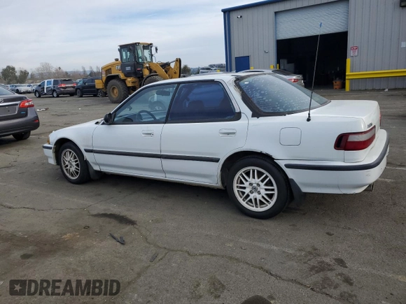 1991 Acura Integra with VIN JH4DB1669MS009690, listed as a Copart auction lot 42462585 with 300,660 mi miles and Salvage title. Bid and sale history available at DreamBid. Image 2.