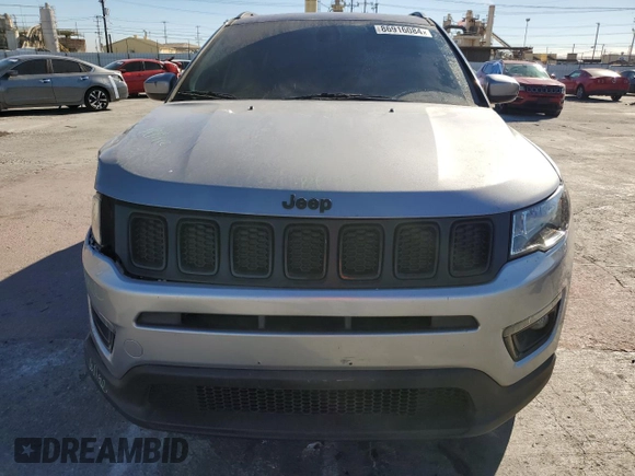 2019 Jeep Compass Latitude with VIN 3C4NJCBB5KT614941, listed as a Copart auction lot 86916084 with 80,884 mi miles and Salvage title. Bid and sale history available at DreamBid. Image 5.