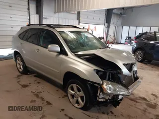 2005 Lexus RX 330 z VIN 2T2HA31UX5C075123, wystawiony jako IAAI lot #41946042 z przebiegiem 160 623 mil mil oraz . Historia ofert i sprzedaży dostępna na DreamBid. Obrazek 1.