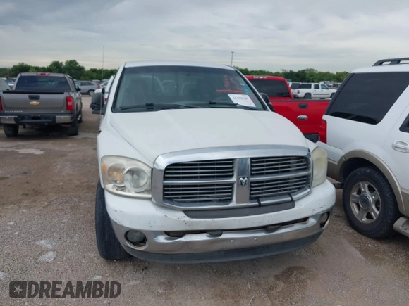 2008 Dodge 1500 SLT z VIN 1D7HA182X8S506615, wystawiony jako IAAI lot #42422549 z przebiegiem 259 966 mil mil oraz . Historia ofert i sprzedaży dostępna na DreamBid. Obrazek 6.