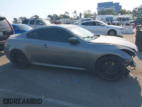 2013 Infiniti G37 IPL with VIN JN1CV6EKXDM920635, listed as a IAAI auction lot 41279452 with 103,572 mi miles. Bid and sale history available at carsss.com. Image 14.