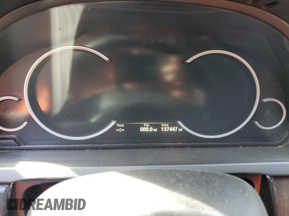 2015 BMW 7 Series 740Li with VIN WBAYE4C52FD946831, listed as a Copart auction lot 49014195 with 137,447 mi miles and Salvage Title. Bid and sale history available at DreamBid. Image 9.