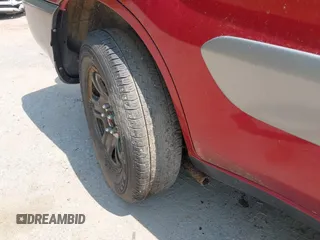 2002 Toyota RAV4 z VIN JTEHH20V326043262, wystawiony jako IAAI lot #42420479 z przebiegiem 166 195 mil mil oraz . Historia ofert i sprzedaży dostępna na DreamBid. Obrazek 6.