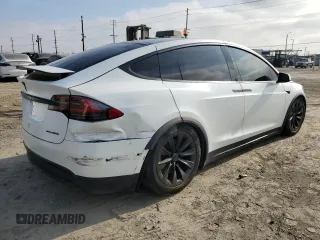 2021 Tesla Model X Long Range Plus with VIN 5YJXCBE22MF311576, listed as a Copart auction lot 53541595 with 83,137 mi miles and Salvage Title. Bid and sale history available at carsss.com. Image 3.
