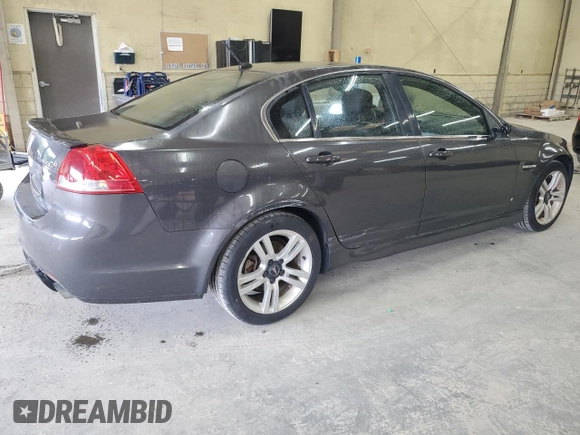2009 Pontiac G8 z VIN 6G2ER57769L192376, wystawiony jako Copart lot #58634365 z przebiegiem 206 095 mil mil oraz Tytuł czysty. Historia ofert i sprzedaży dostępna na DreamBid. Obrazek 3.