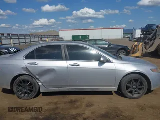 2005 Acura TSX с VIN JH4CL968X5C018242, выставлен на аукционе IAAI как лот 42507966 с пробегом 257 938 миль миль и . История ставок и продаж доступна на DreamBid. Изображение 13.