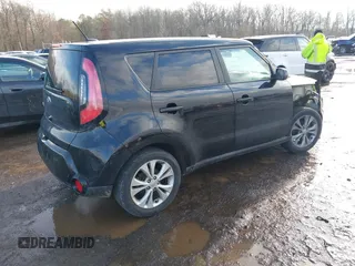 2016 Kia Soul + with VIN KNDJP3A53G7237675, listed as a IAAI auction lot 41501237 with 106,833 mi miles. Bid and sale history available at carsss.com. Image 4.