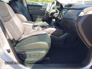 2019 Nissan Rogue SV with VIN 5N1AT2MT9KC712922, listed as a IAAI auction lot 41881530 with 21,489 mi miles and . Bid and sale history available at DreamBid. Image 5.