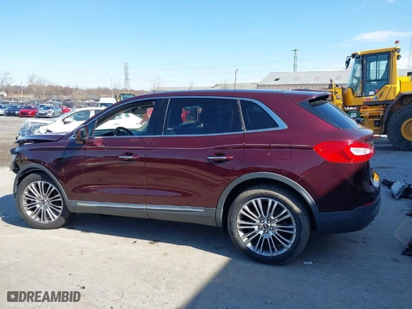 2017 Lincoln MKX Reserve with VIN 2LMPJ8LR3HBL25272, listed as a IAAI auction lot 41816336 with 31,430 mi miles. Bid and sale history available at carsss.com. Image 15.