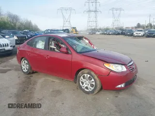 2010 Hyundai Elantra GLS z VIN KMHDU4AD3AU922864, wystawiony jako IAAI lot #42001133 z przebiegiem Nie podano mil oraz . Historia ofert i sprzedaży dostępna na DreamBid. Obrazek 16.