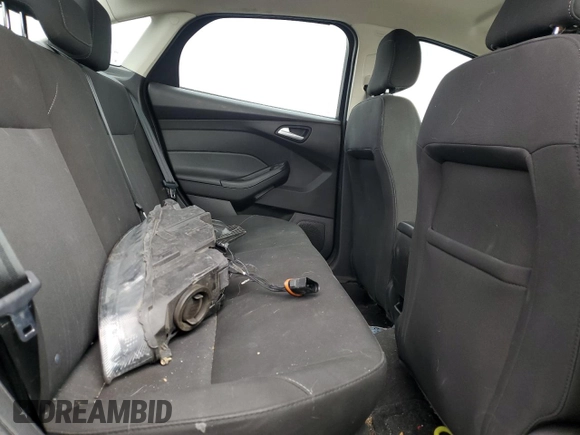 2018 Ford Focus SE with VIN 1FADP3FE8JL300246, listed as a Copart auction lot 59585035 with 83,141 mi miles and Salvage title. Bid and sale history available at DreamBid. Image 10.