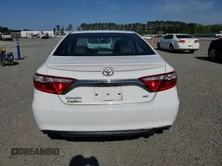 2015 Toyota Camry XLE with VIN 4T1BF1FK5FU013037, listed as a Copart auction lot 53012565 with 75,204 mi miles and Salvage Title. Bid and sale history available at carsss.com. Image 6.