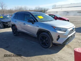 2021 Toyota RAV4 Hybrid XSE with VIN 2T3E6RFV3MW006825, listed as a IAAI auction lot 41787718 with 45,979 mi miles. Bid and sale history available at carsss.com. Image 1.