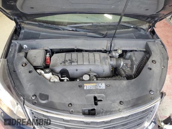 2015 Chevrolet Traverse LS z VIN 1GNKVFED7FJ372244, wystawiony jako Copart lot #56915315 z przebiegiem 78 677 mil mil oraz Szkoda całkowita • Salvage title. Historia ofert i sprzedaży dostępna na DreamBid. Obrazek 12.