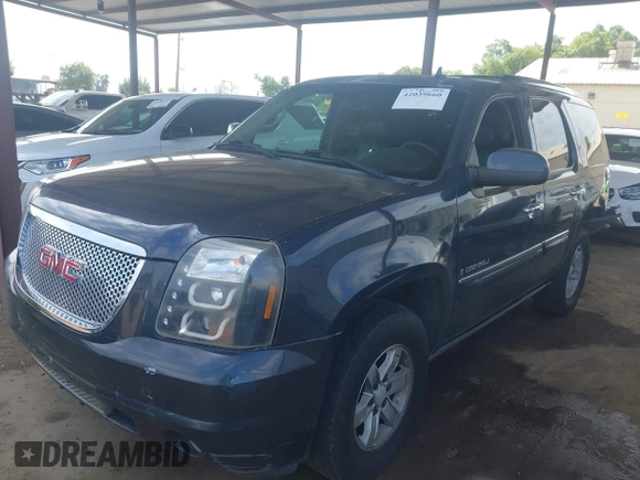 2008 GMC Yukon Denali z VIN 1GKFK638X8J140043, wystawiony jako IAAI lot #42039660 z przebiegiem 199 081 mil mil oraz . Historia ofert i sprzedaży dostępna na DreamBid. Obrazek 2.
