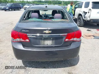 2014 Chevrolet Cruze LS with VIN 1G1PA5SGXE7186074, listed as a IAAI auction lot 42302567 with 152,927 mi miles and . Bid and sale history available at DreamBid. Image 16.