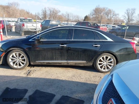 2015 Cadillac XTS Luxury with VIN 2G61N5S34F9226182, listed as a IAAI auction lot 41554394 with 119,194 mi miles. Bid and sale history available at carsss.com. Image 13.