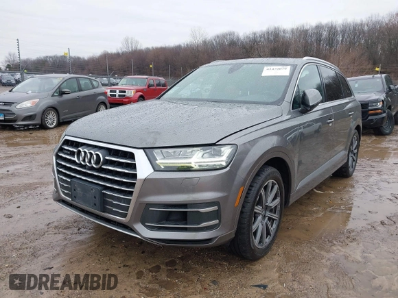 2017 Audi Q7 Premium Plus z VIN WA1LAAF78HD006485, wystawiony jako IAAI lot #41472079 z przebiegiem 175 699 mil mil oraz . Historia ofert i sprzedaży dostępna na DreamBid. Obrazek 2.