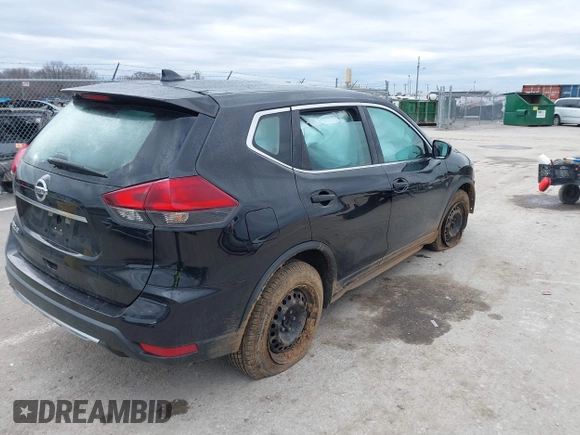 2020 Nissan Rogue SV with VIN KNMAT2MT3LP542894, listed as a IAAI auction lot 41527584 with 134,207 mi miles and . Bid and sale history available at carsss.com. Image 4.
