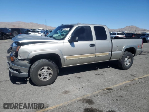2003 Chevrolet Silverado 1500 with VIN 2GCEK19T531210475, listed as a Copart auction lot 47099315 with 211,504 mi miles and Salvage Title. Bid and sale history available at carsss.com. Image 1.
