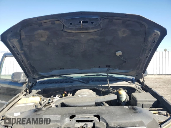 2002 Chevrolet Avalanche with VIN 3GNEC13T32G184641, listed as a Copart auction lot 73548844 with 183,307 mi miles and Salvage Title. Bid and sale history available at carsss.com. Image 12.