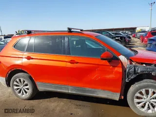 2019 Volkswagen Tiguan S with VIN 3VV1B7AX8KM113120, listed as a IAAI auction lot 41789099 with 124,355 mi miles. Bid and sale history available at carsss.com. Image 13.