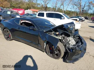 2019 Chevrolet Camaro 2SS with VIN 1G1FH1R7XK0141324, listed as a IAAI auction lot 41041291 with 42,407 mi miles. Bid and sale history available at carsss.com. Image 1.